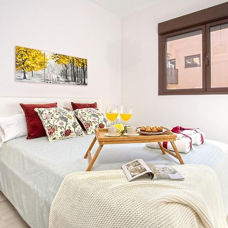 -Malagasunapts-Skygarden Teatinos Pool Playground מראה חיצוני תמונה