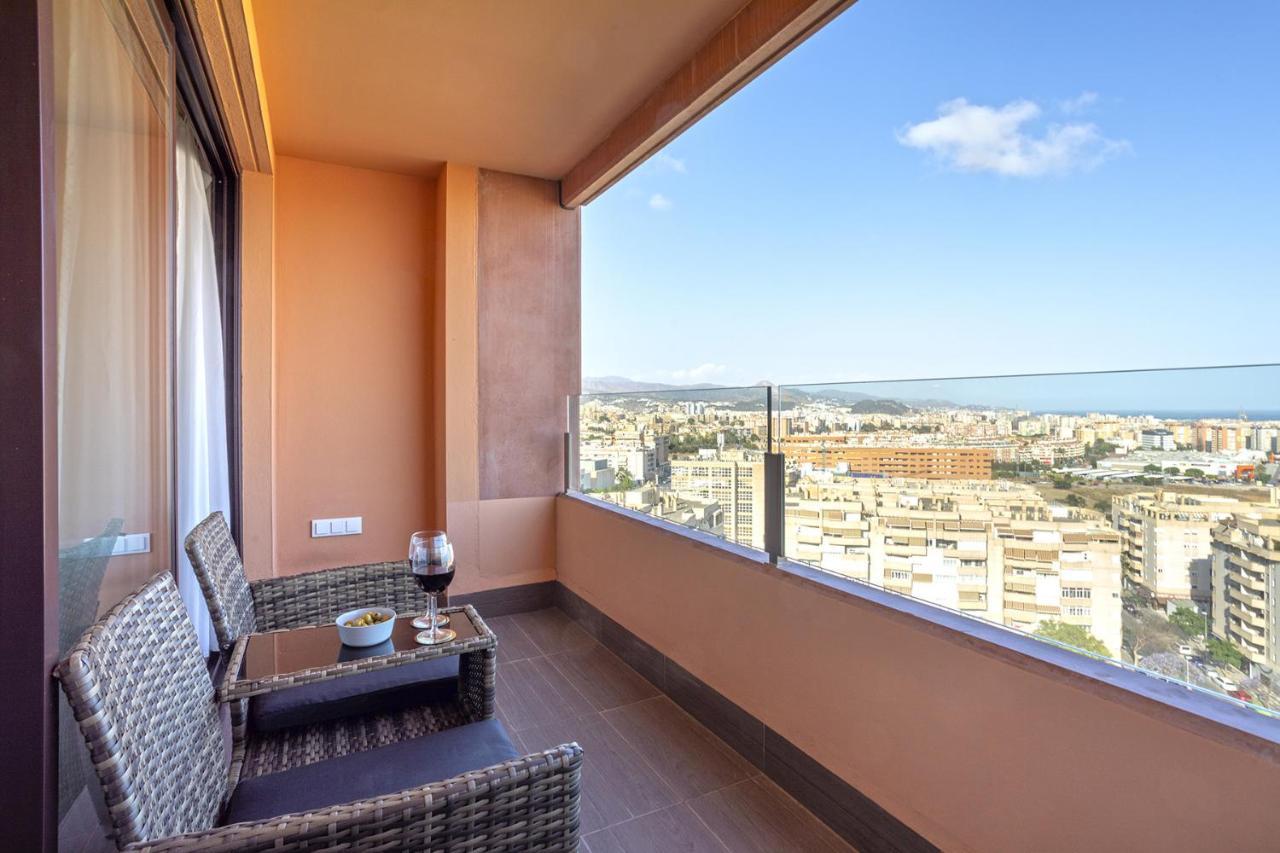 -Malagasunapts-Skygarden Teatinos Pool Playground מראה חיצוני תמונה