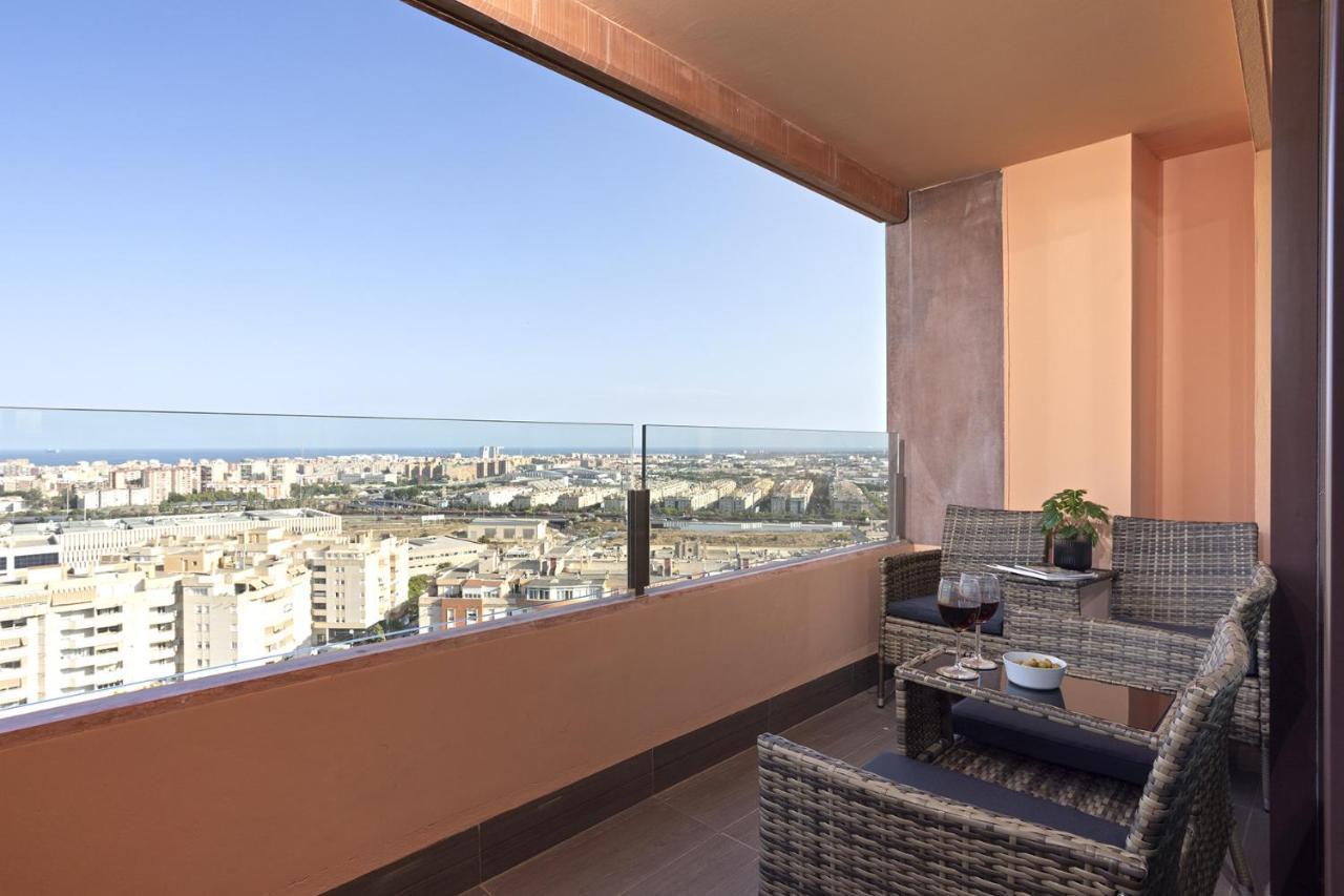 -Malagasunapts-Skygarden Teatinos Pool Playground מראה חיצוני תמונה