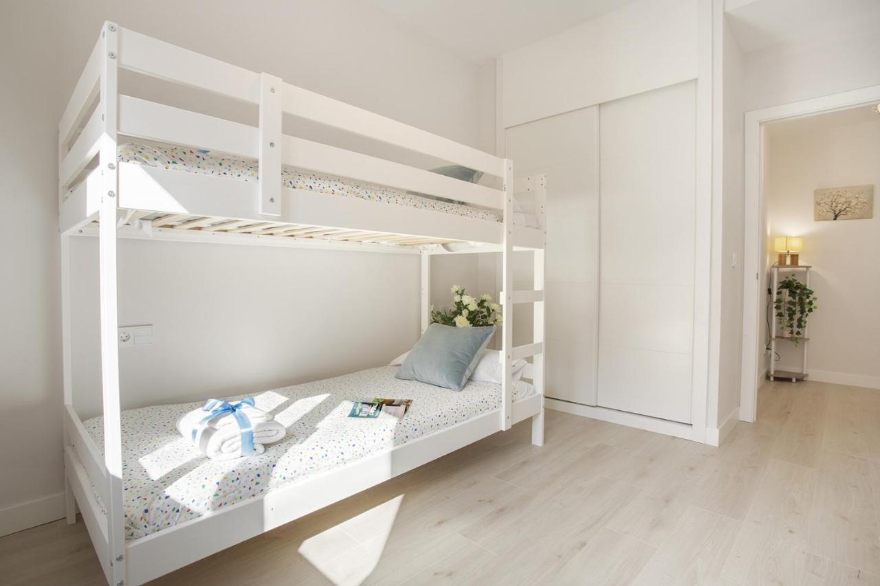 -Malagasunapts-Skygarden Teatinos Pool Playground מראה חיצוני תמונה
