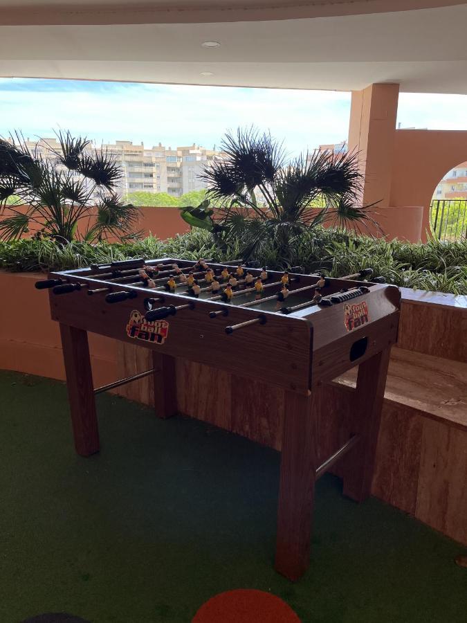 -Malagasunapts-Skygarden Teatinos Pool Playground מראה חיצוני תמונה