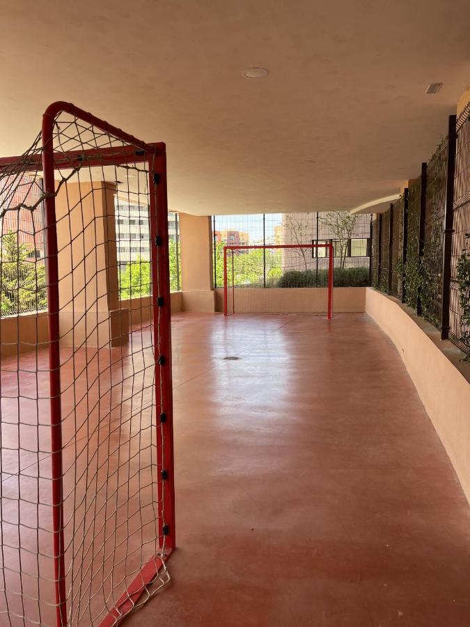 -Malagasunapts-Skygarden Teatinos Pool Playground מראה חיצוני תמונה